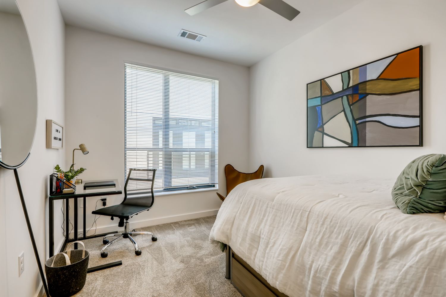 1 Bed, 1 Bath Classic