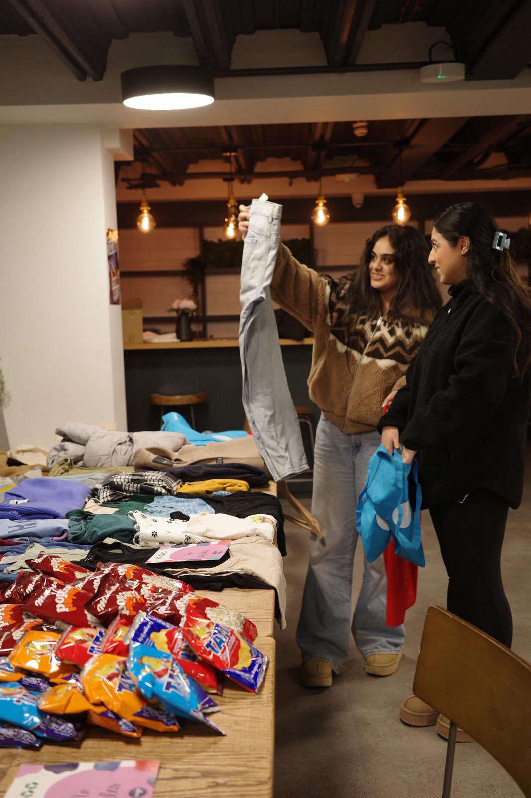 Donation & Swap Market, 25 January 2026(6)_James Newton.jpg