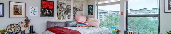 Yugo_AustinCorner_501-8
