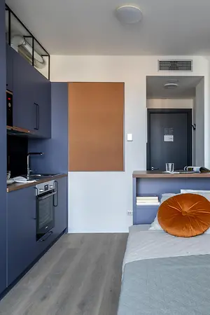 BO_Smart_Studio_Low