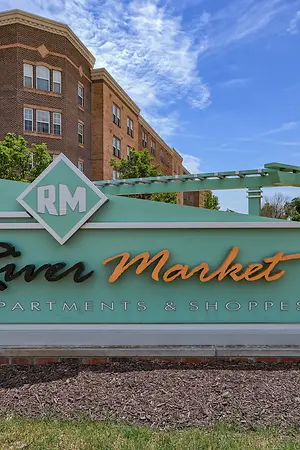 Property-Sign_River-Market_221-E-State-St-Lafayette-IN_RPI_PJ03512_01