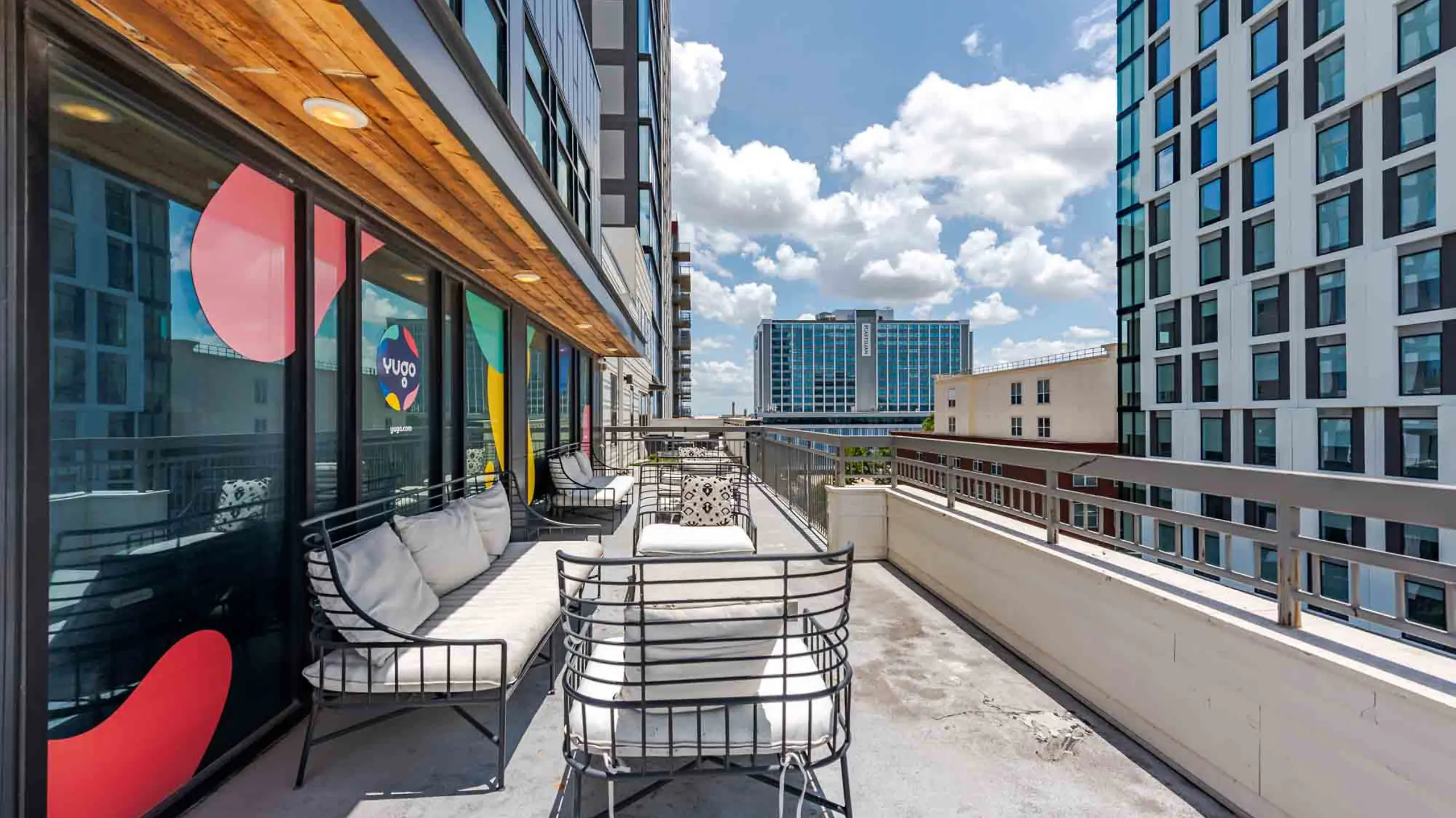 Roof deck at Austin Rio Student Housing