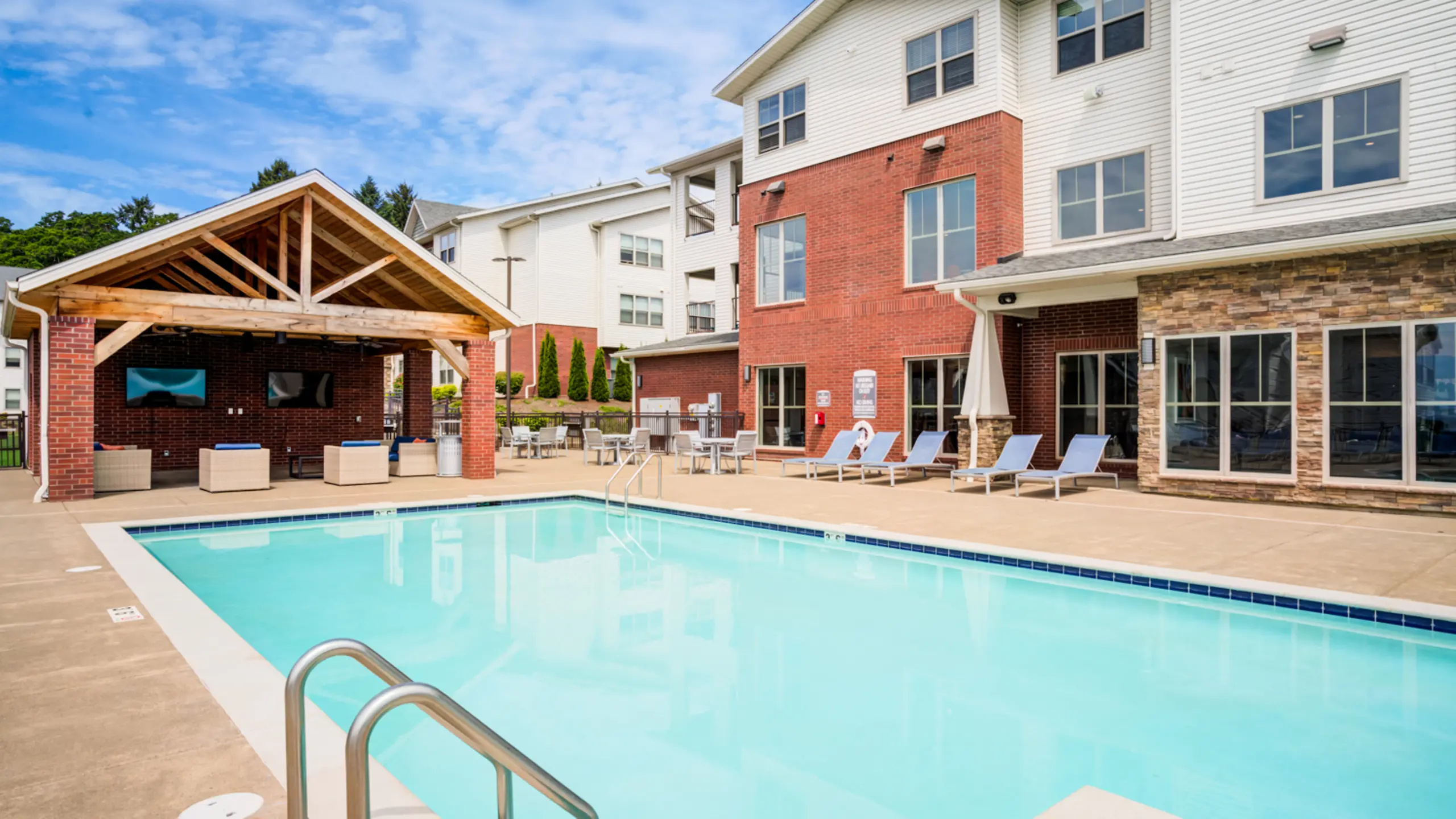 Pool at Domain (2 of 2)