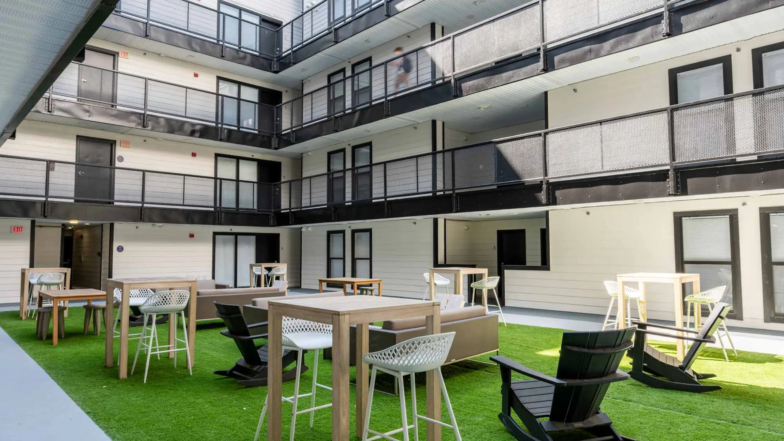 South 3rd Lofts Student Housing In Champaign, IL 3 of 12